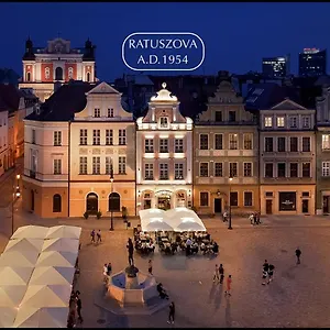 Appartement Ratuszova Stary Rynek Old Market Sq Premium & Restaurant Ad 1954, Poznań