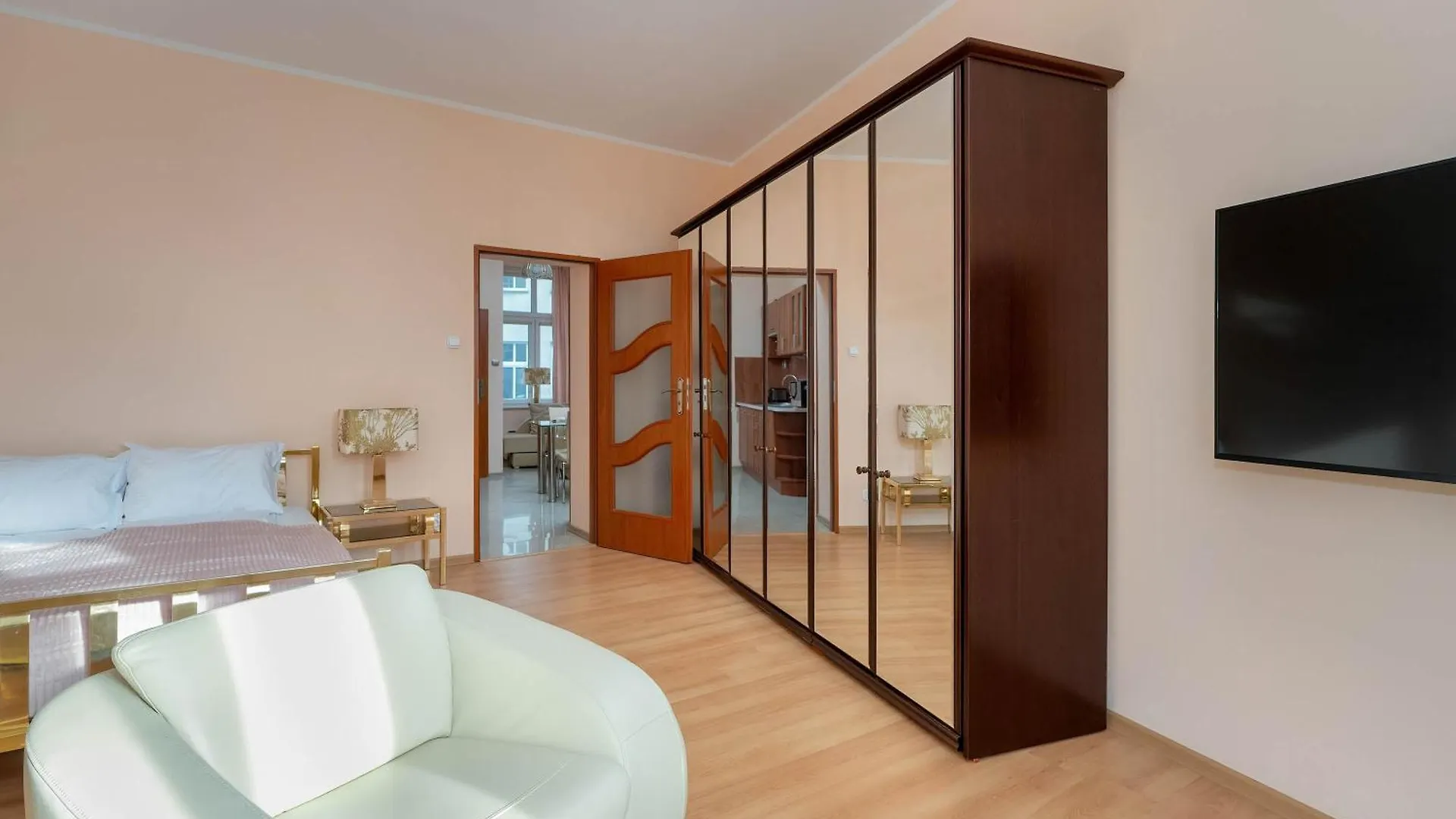 Apartment Elegancki Apartament Studio W Poznaniu By Noclegi Renters Poland