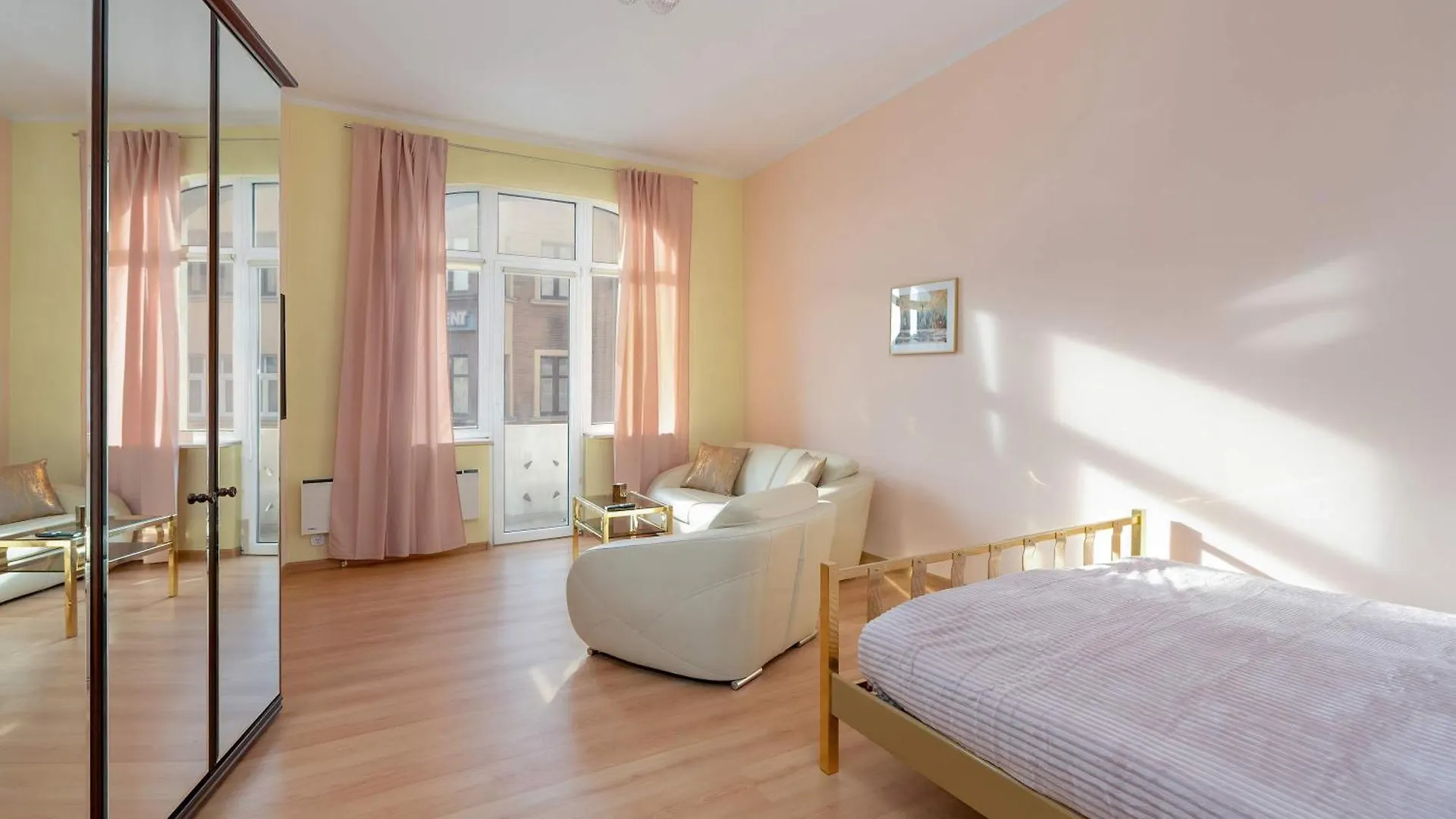 Elegancki Apartament Studio W Poznaniu By Noclegi Renters 0*, Poznan Poland